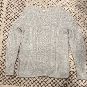 GAP Women's Light Gray Cable Knit Sweater